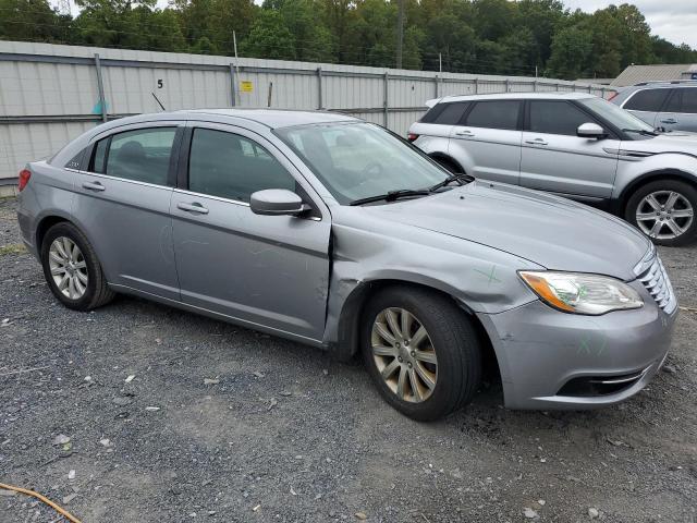  CHRYSLER 200 2013 Srebrny