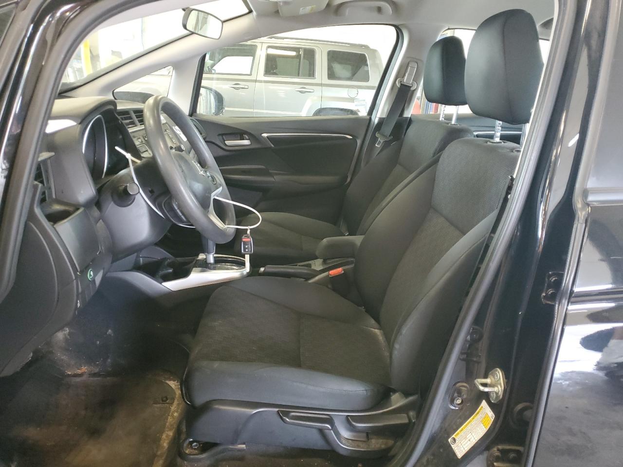 2017 Honda Fit Lx VIN: 3HGGK5H59HM712359 Lot: 67760965