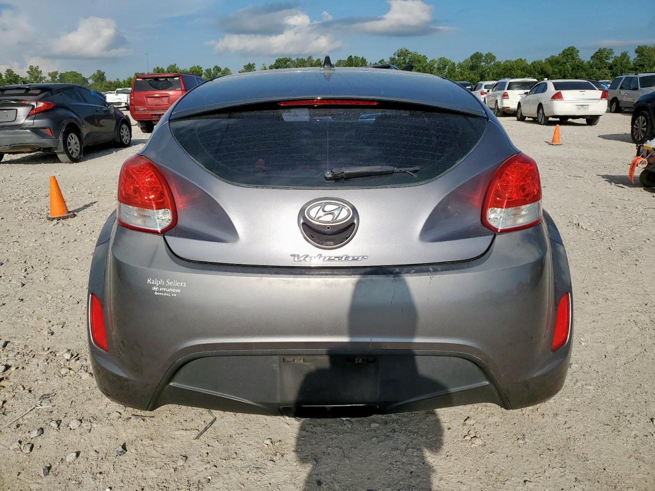 2015 Hyundai Veloster VIN: KMHTC6ADXFU244955 Lot: 68027845