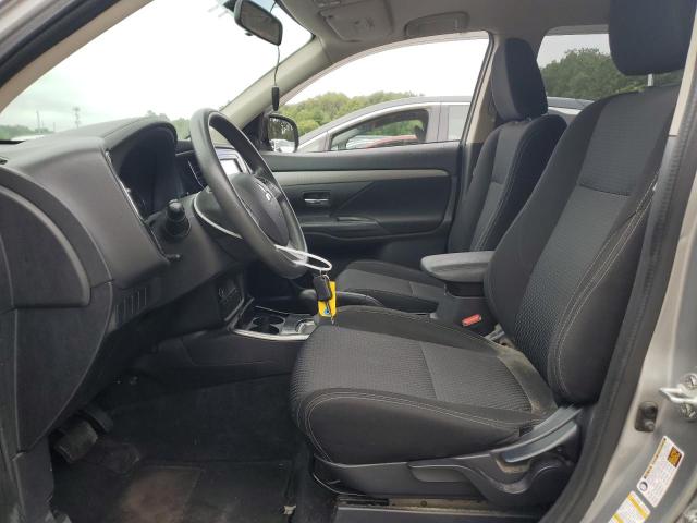  MITSUBISHI OUTLANDER 2018 Srebrny