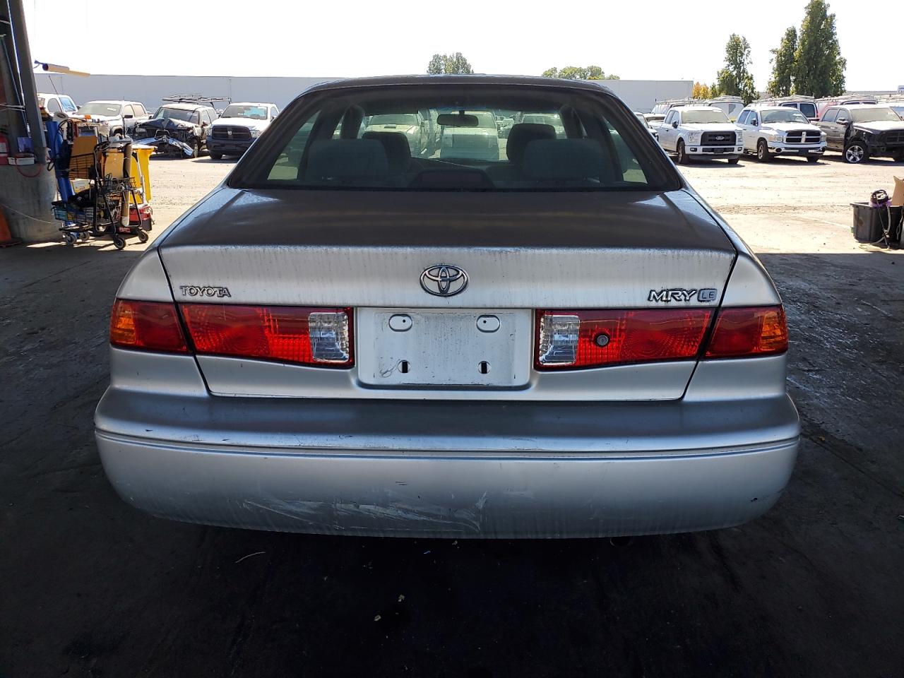 2000 Toyota Camry Le VIN: JT2BF28K4Y0269602 Lot: 69127465