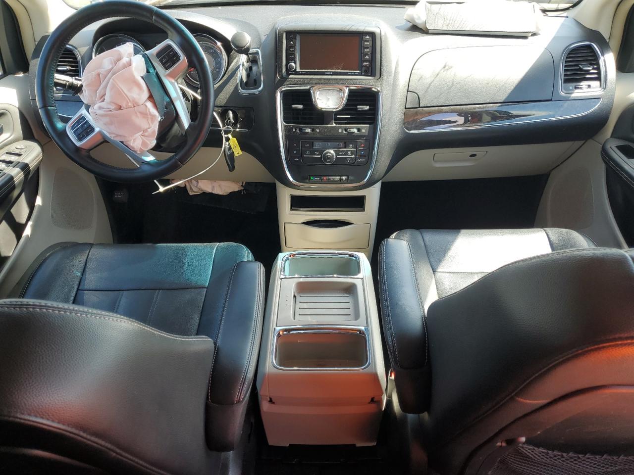 2016 Chrysler Town & Country Touring VIN: 2C4RC1BG5GR299273 Lot: 70388325