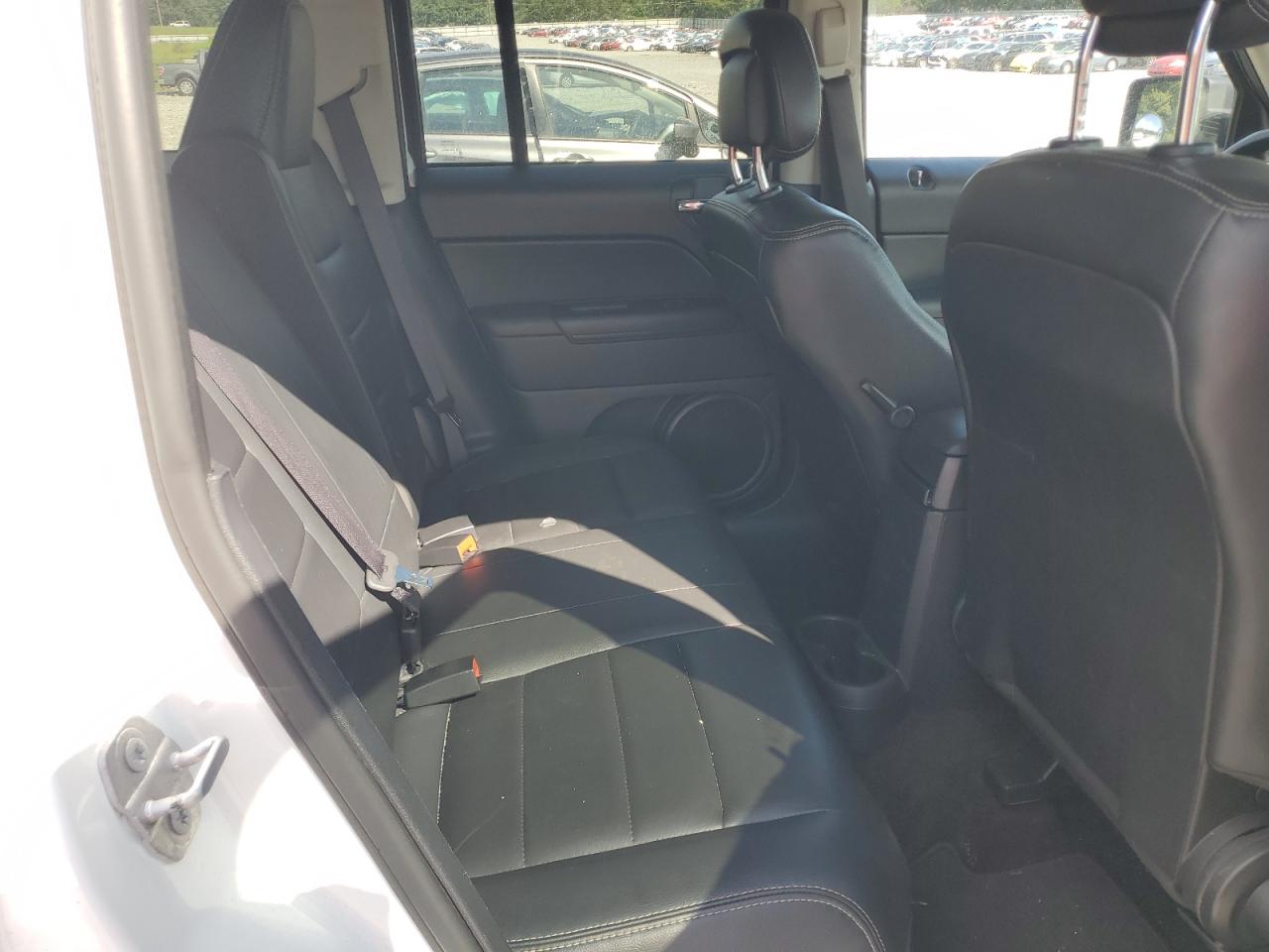 2016 Jeep Patriot Latitude VIN: 1C4NJRFB8GD595389 Lot: 70459615