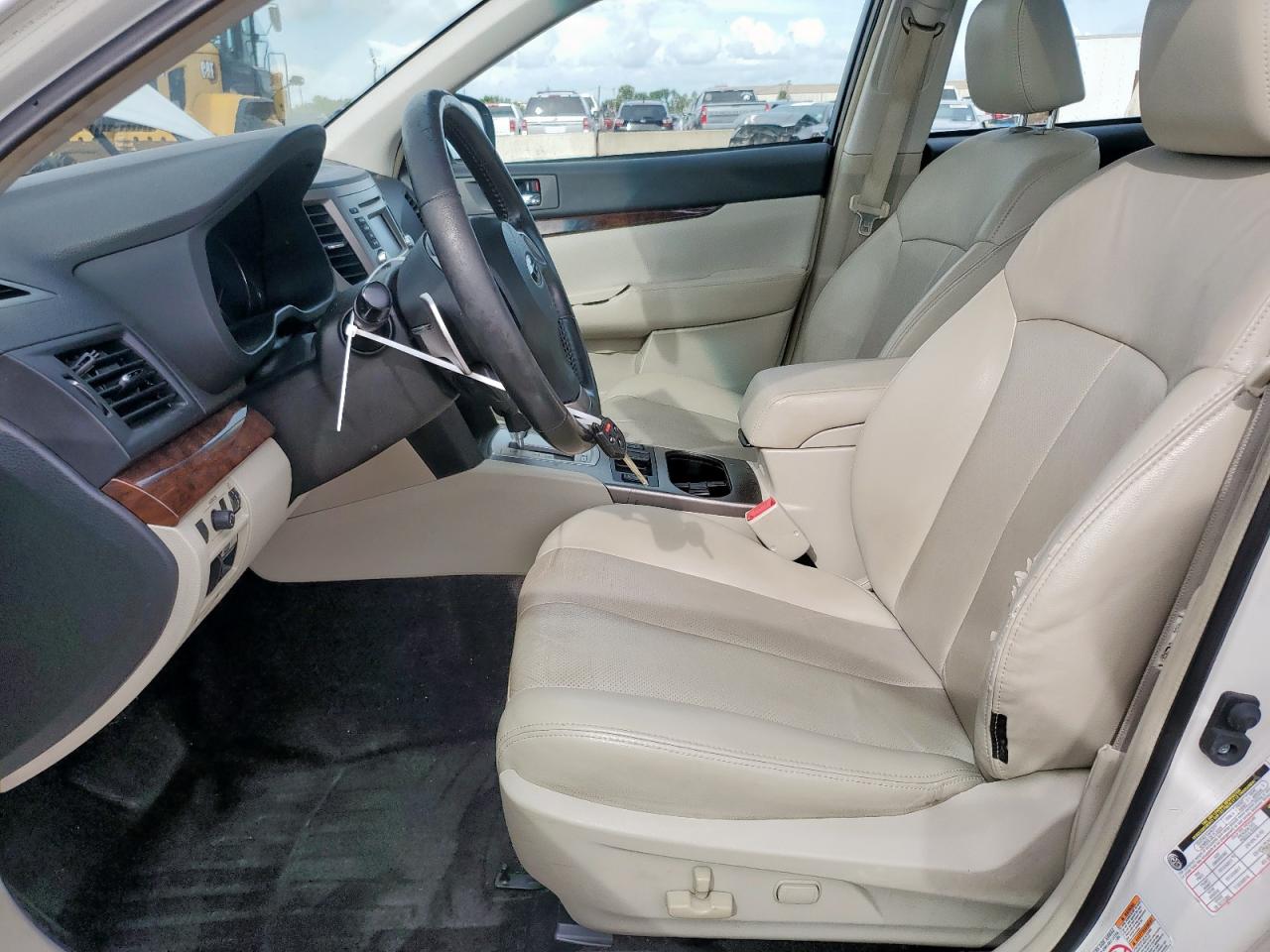2013 Subaru Legacy 2.5I Limited VIN: 4S3BMCK65D3038781 Lot: 69090665