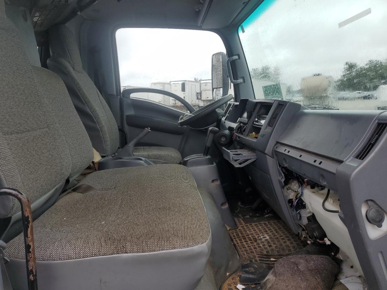 2017 Isuzu Npr VIN: 54DB4W1B9HS805765 Lot: 64942435