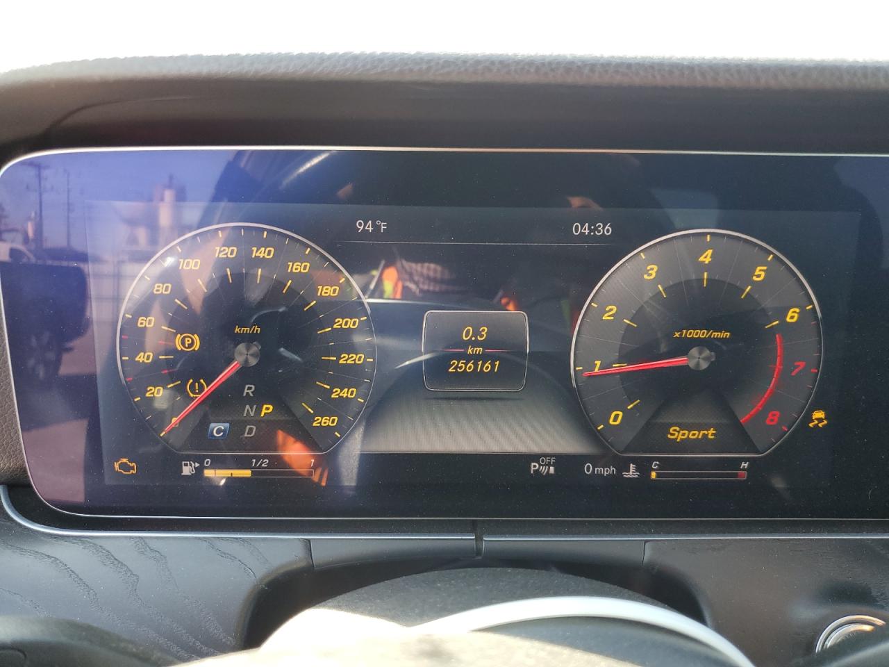 2018 Mercedes-Benz E 300 VIN: WDDZF4JB1JA318109 Lot: 69402835