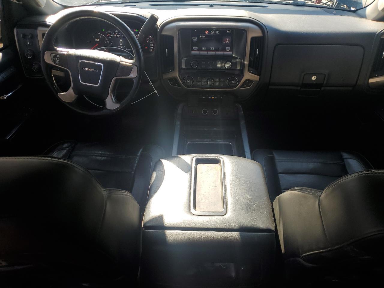 2015 GMC Sierra K3500 Denali VIN: 1GT424E82FF140543 Lot: 70196595