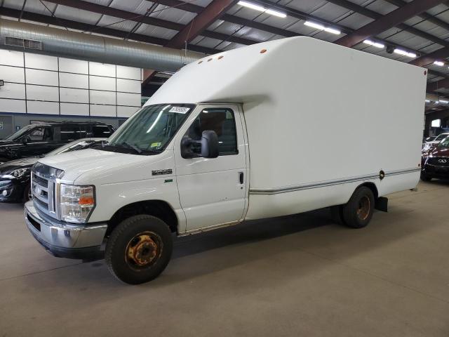 2015 FORD ECONOLINE E350 SUPER DUTY CUTAWAY VAN   for sale at Copart CT - HARTFORD SPRINGFIELD