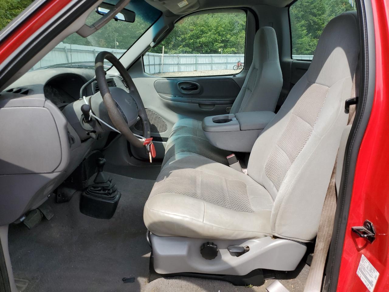 2FTRF18W42CA66874 2002 Ford F150