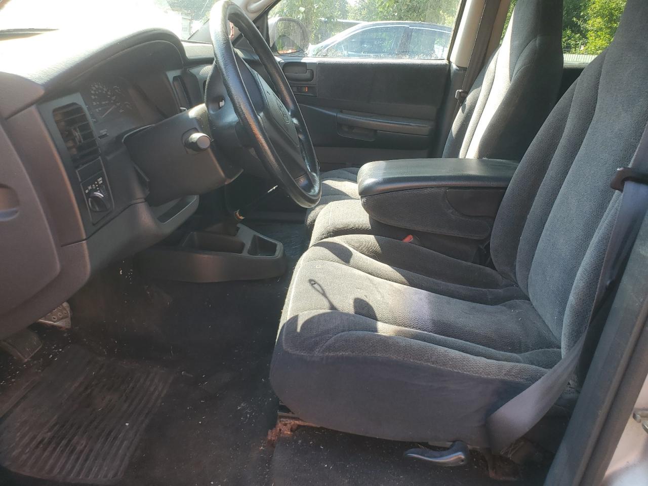 2002 Dodge Dakota Quad Sport VIN: 1B7HG38X32S671493 Lot: 70208245