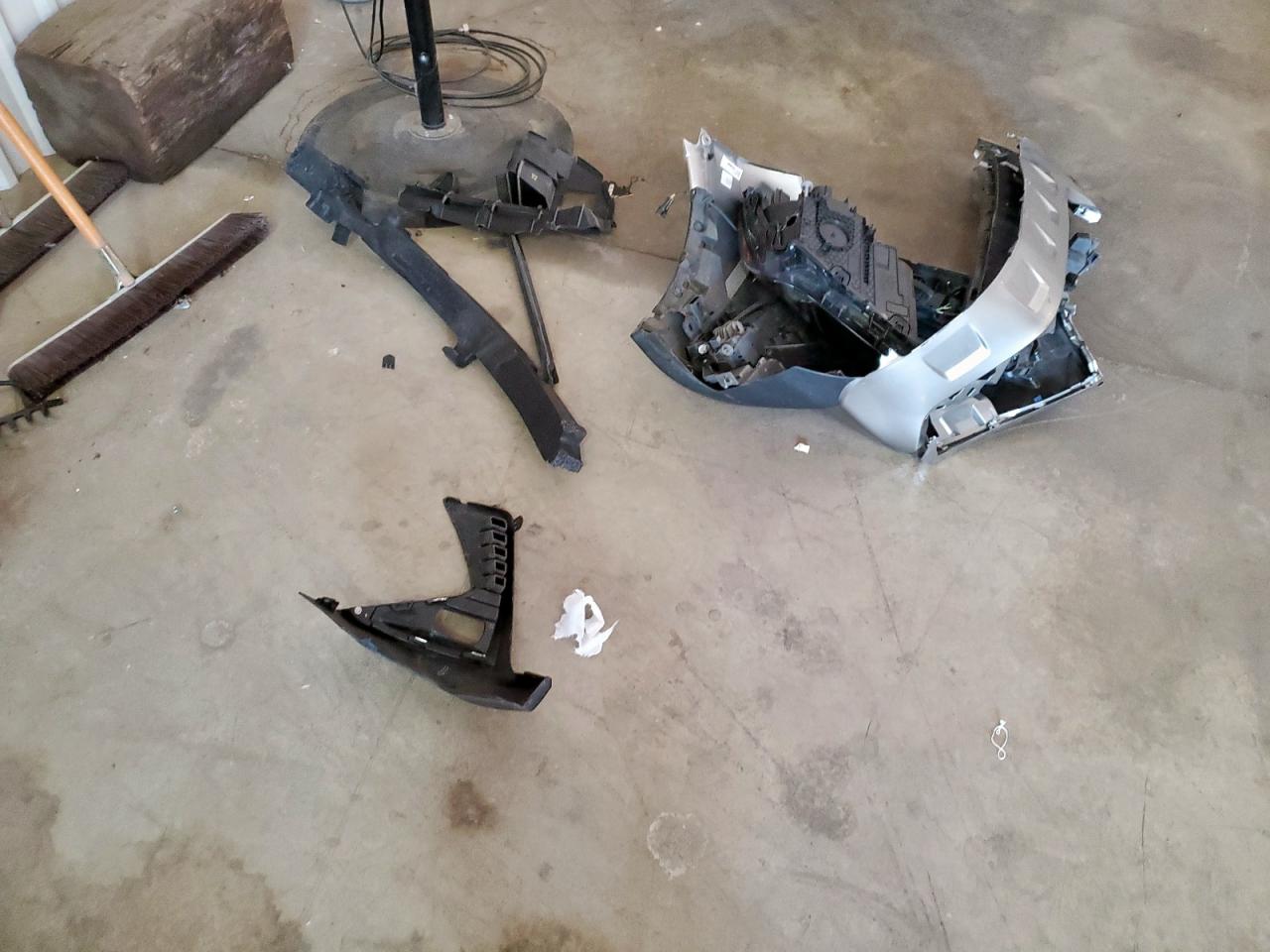 2020 Lexus Nx 300 Base VIN: JTJAARBZXL2175976 Lot: 70112935