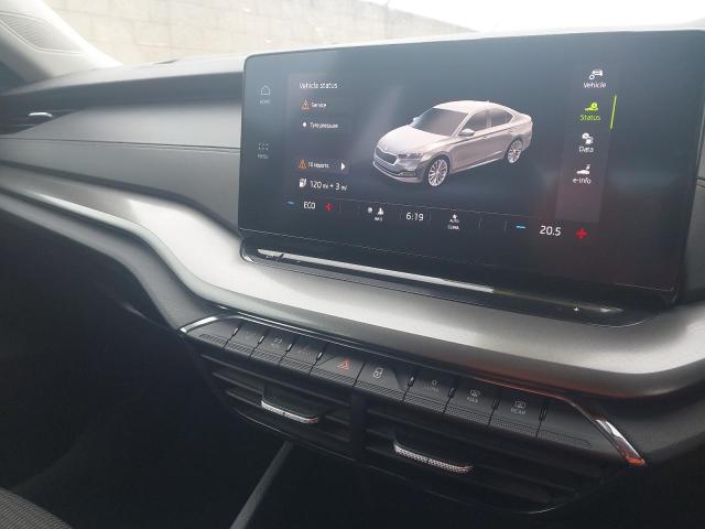 2021 SKODA OCTAVIA SE