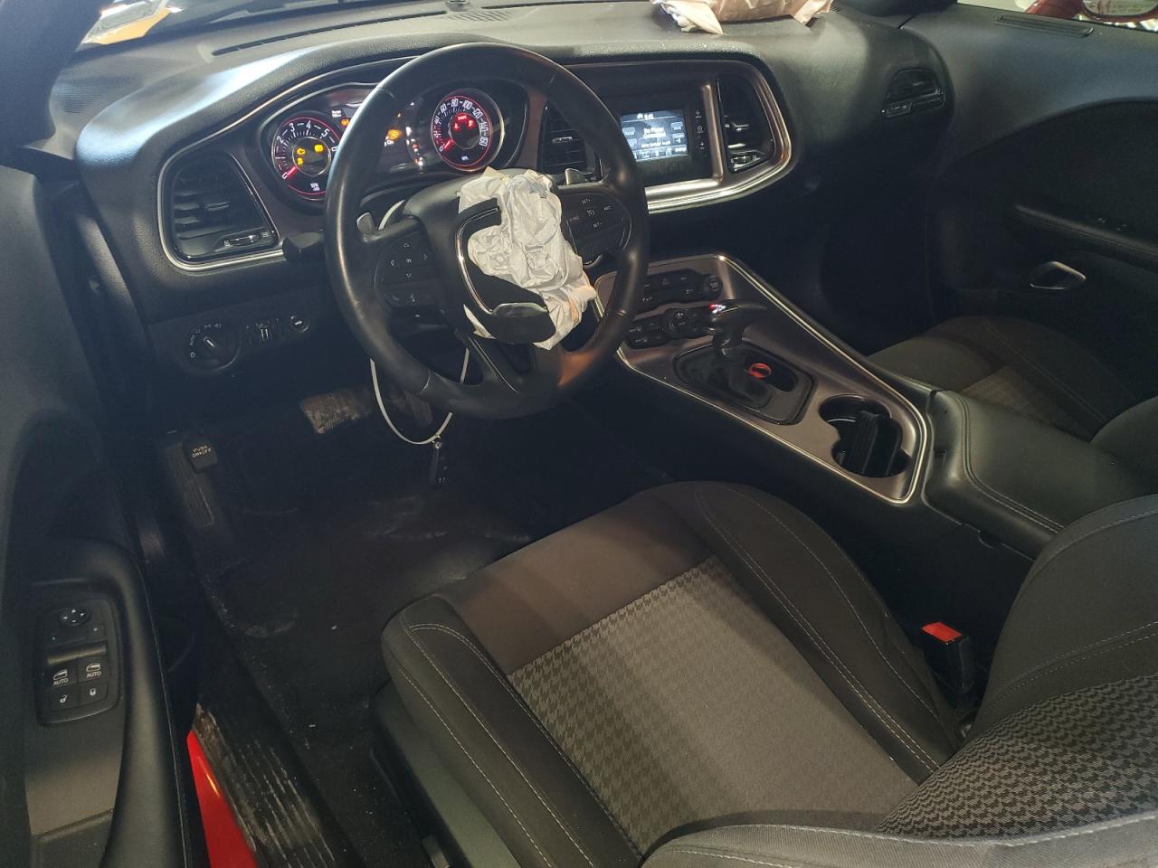 2015 Dodge Challenger Sxt VIN: 2C3CDZAG1FH723799 Lot: 71486595