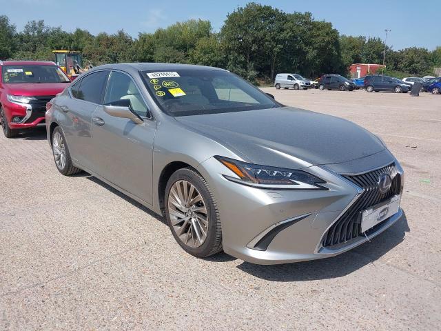 2019 LEXUS ES 300H TAKUMI CVT 