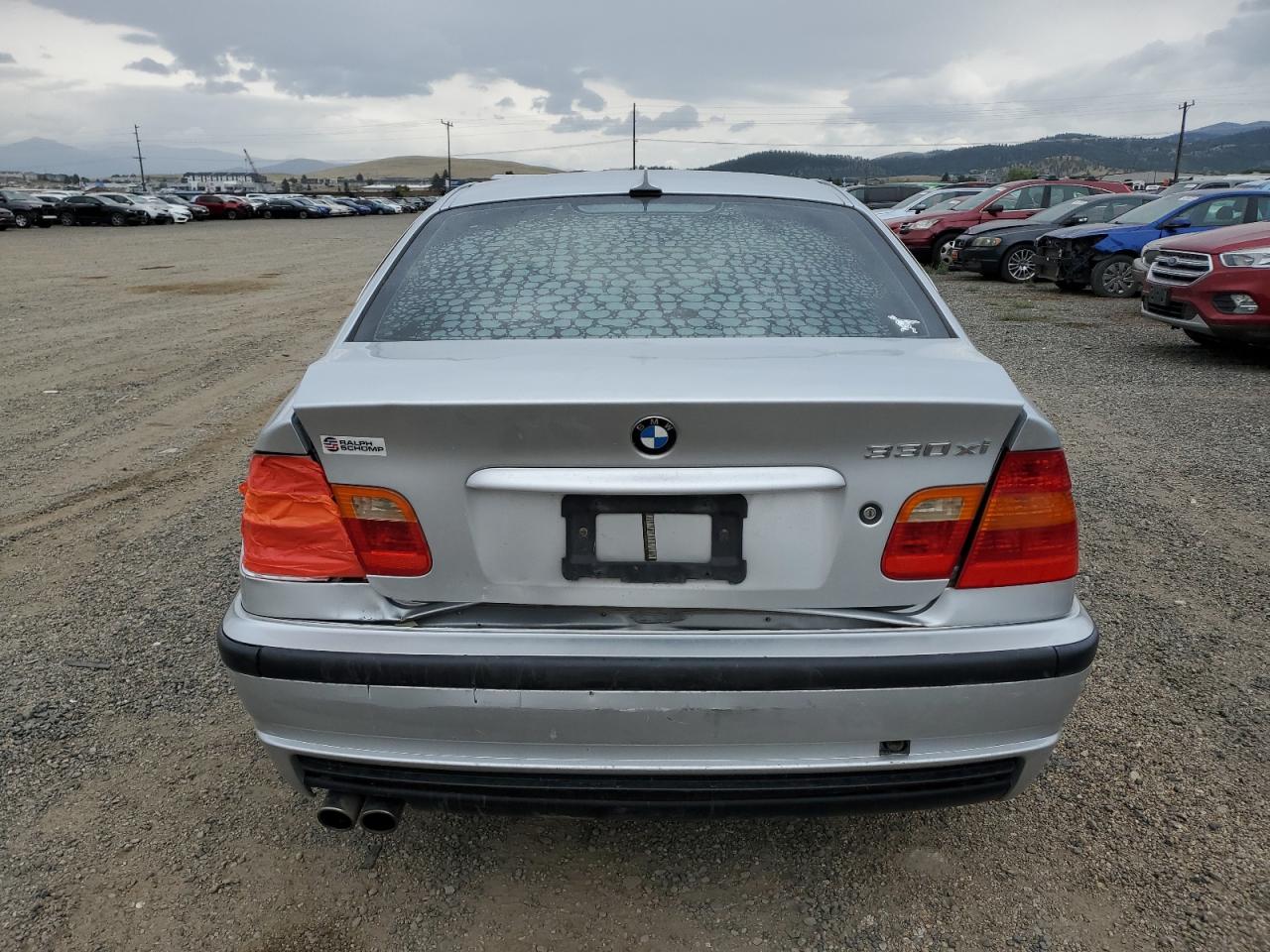 2005 BMW 330 Xi VIN: WBAEW53425PN38176 Lot: 70713275