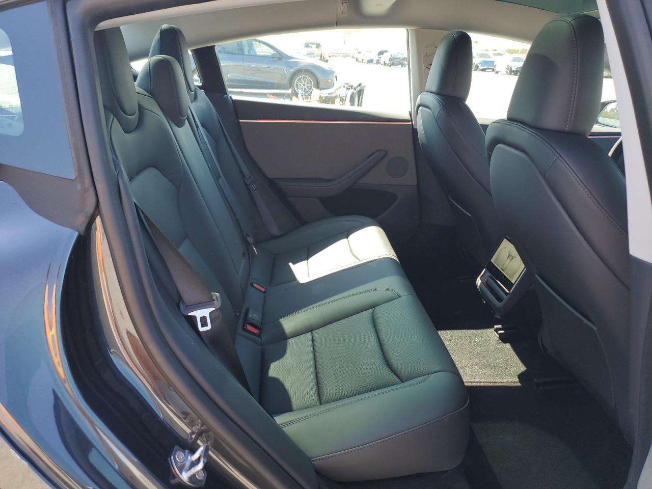 2025 Tesla Model 3 VIN: 5YJ3E1EA4SF937105 Lot: 70728305