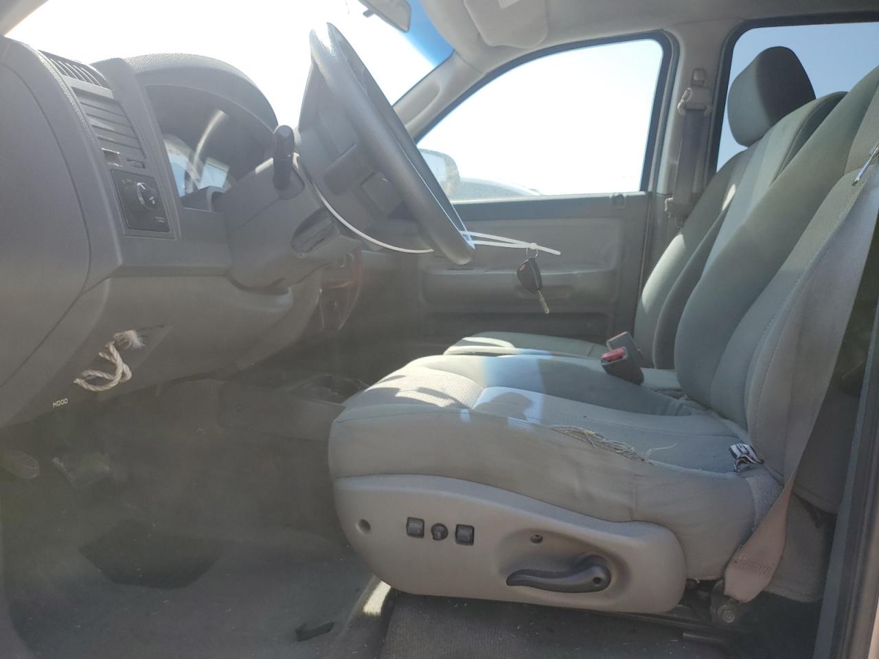 2005 Dodge Dakota Quad Slt VIN: 1D7HW48N85S342452 Lot: 70287975