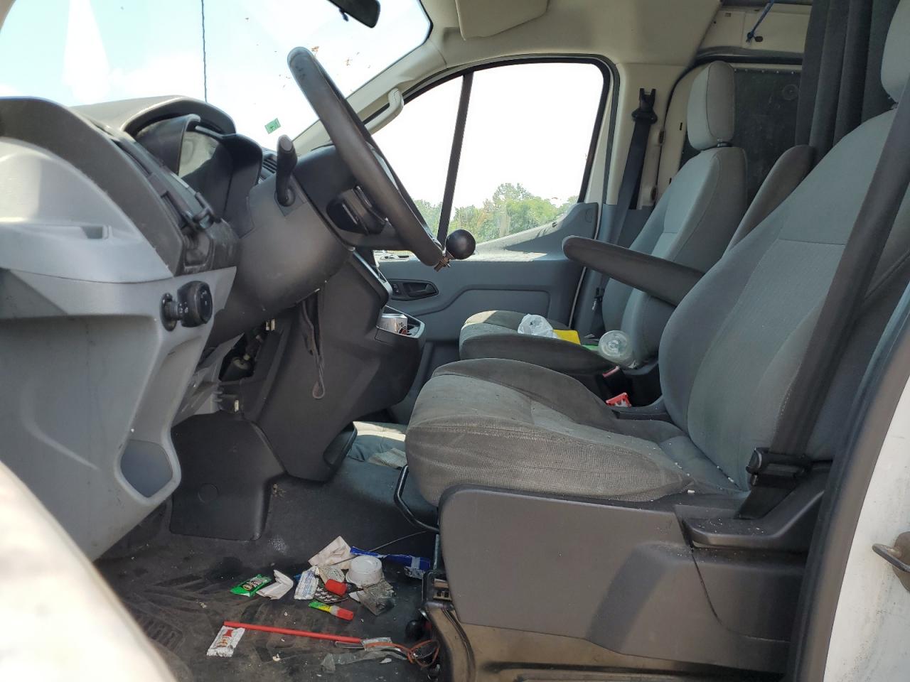 2015 Ford Transit T-250 VIN: 1FTNR1ZM0FKA46853 Lot: 71005495