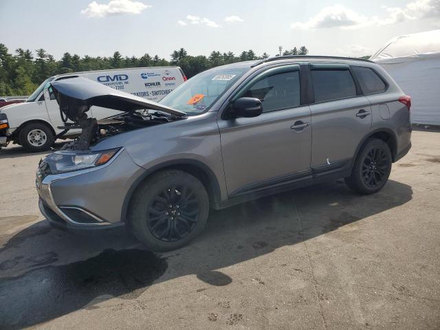  MITSUBISHI OUTLANDER 2018 Серый