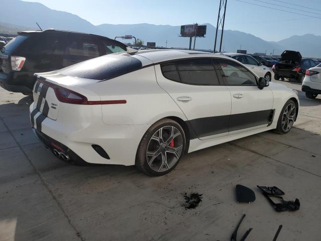  KIA STINGER 2018 Белы