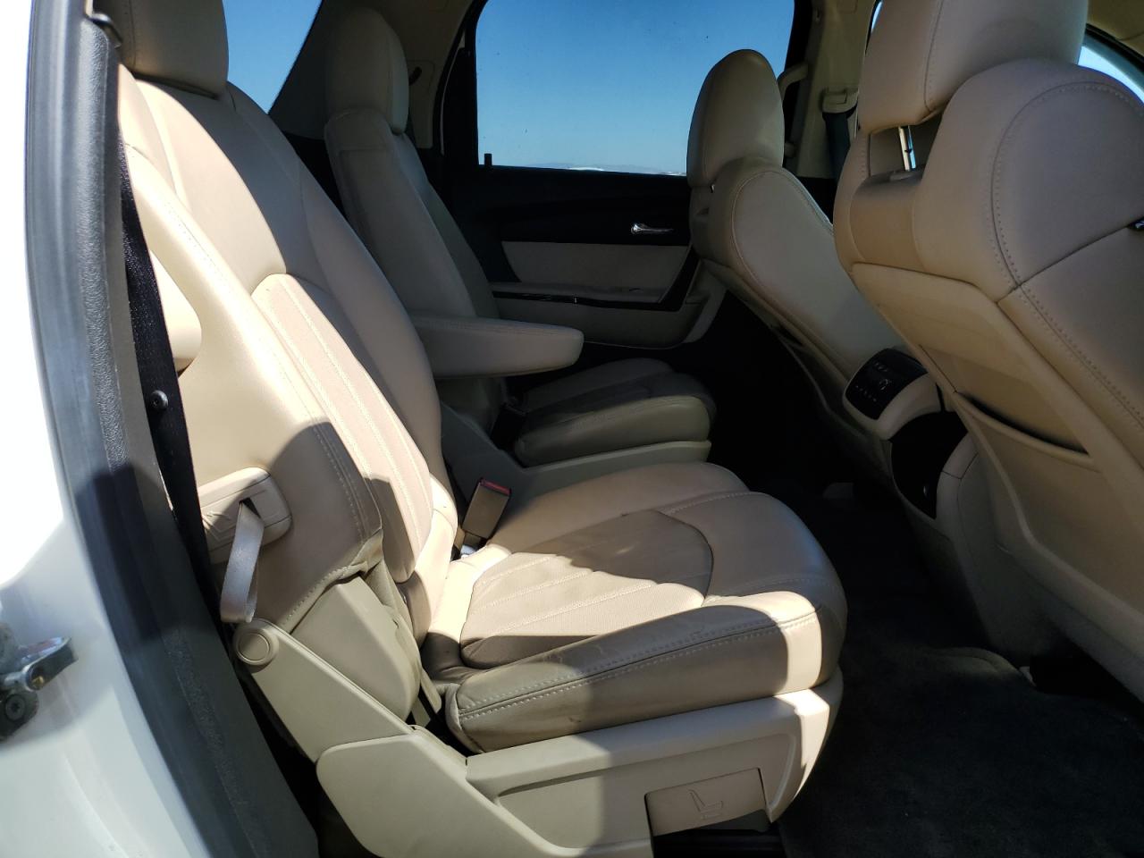 2011 GMC Acadia Denali VIN: 1GKKRTED5BJ377307 Lot: 69481705