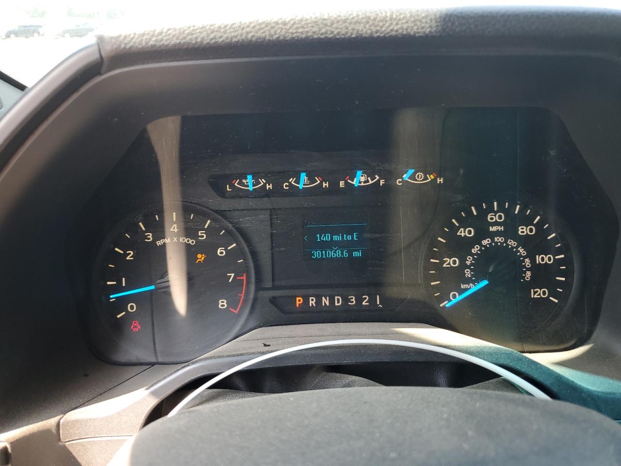 2015 Ford F150 VIN: 1FTMF1C8XFFB71657 Lot: 68886735