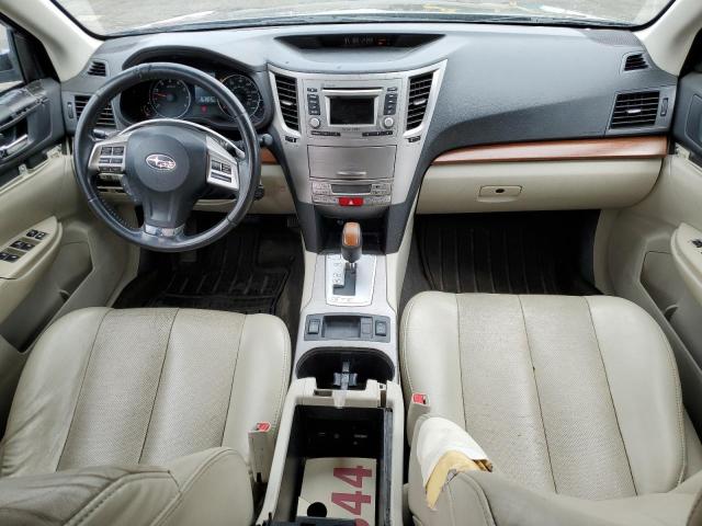  SUBARU OUTBACK 2013 Czarny