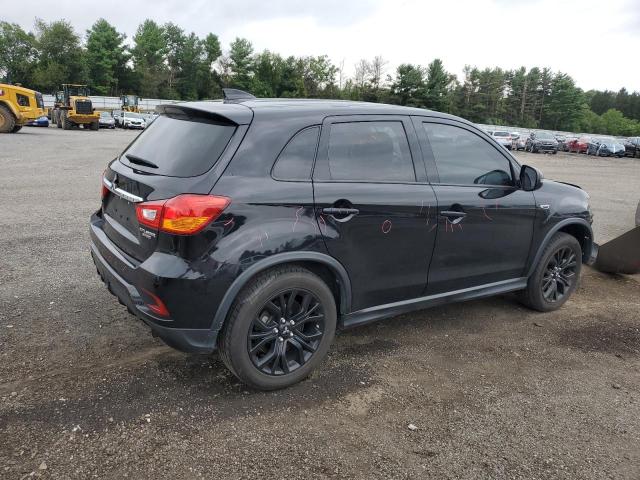  MITSUBISHI OUTLANDER 2018 Черный