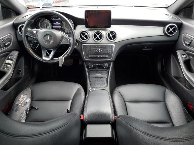 Sedans MERCEDES-BENZ CLA-CLASS 2015 Czarny