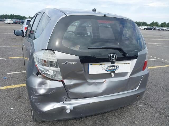 2009 HONDA JAZZ ES