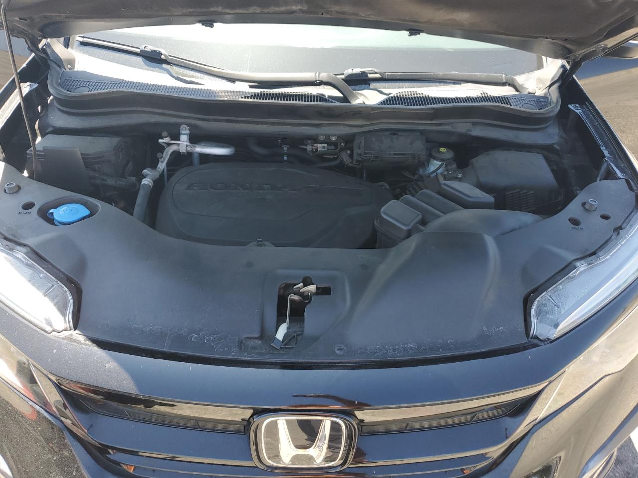 2022 Honda Pilot Se VIN: 5FNYF5H2XNB024089 Lot: 69315915