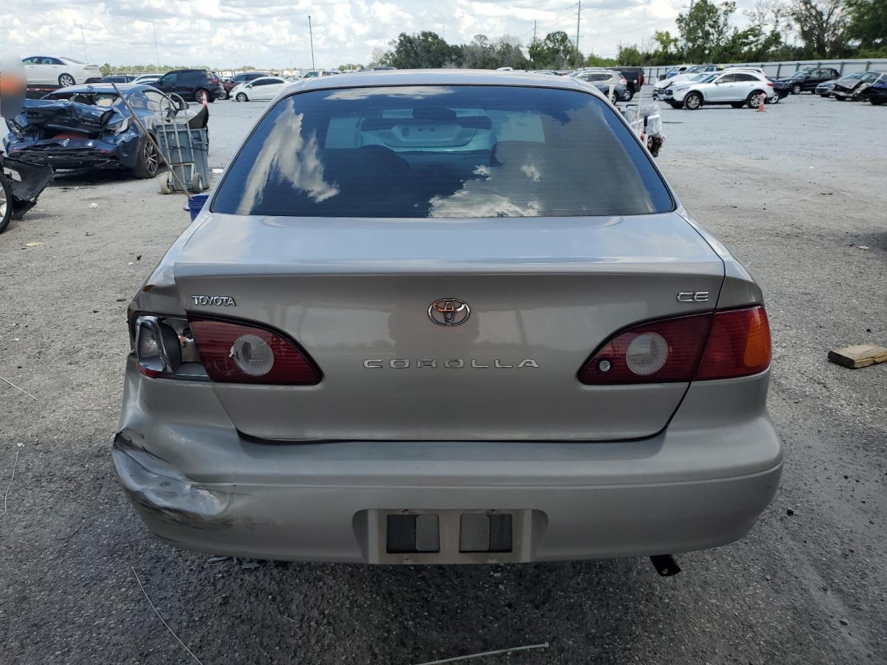 2T1BR12E61C484261 2001 Toyota Corolla Ce