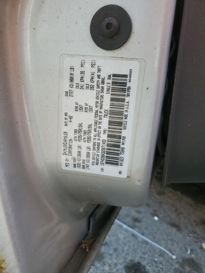 2002 Dodge Dakota Quad Sport VIN: 1B7HG38X32S671493 Lot: 89486235