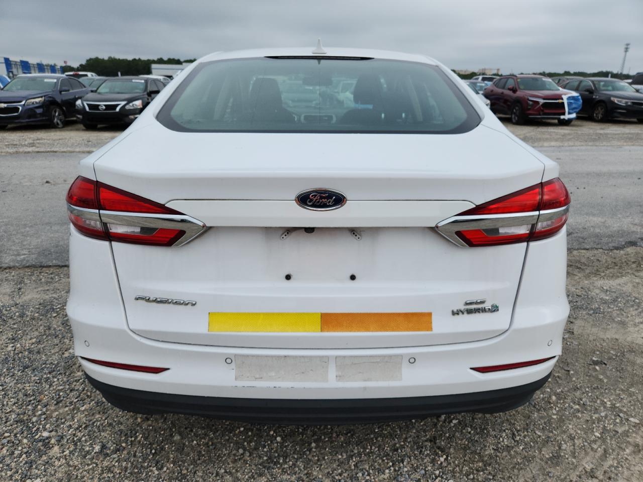 2019 Ford Fusion Se VIN: 3FA6P0LU2KR124851 Lot: 54041585