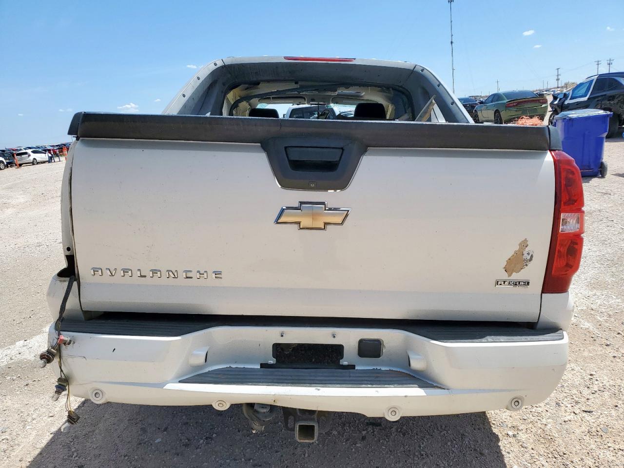 2008 Chevrolet Avalanche K1500 VIN: 3GNFK12308G276145 Lot: 69482405