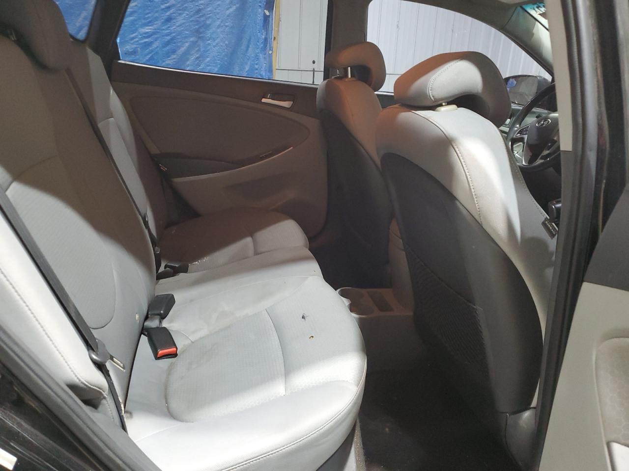 2015 Hyundai Accent Gls VIN: KMHCU5AE4FU212759 Lot: 89795005