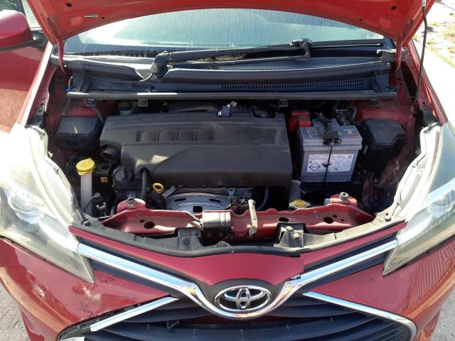 2015 TOYOTA YARIS ICON