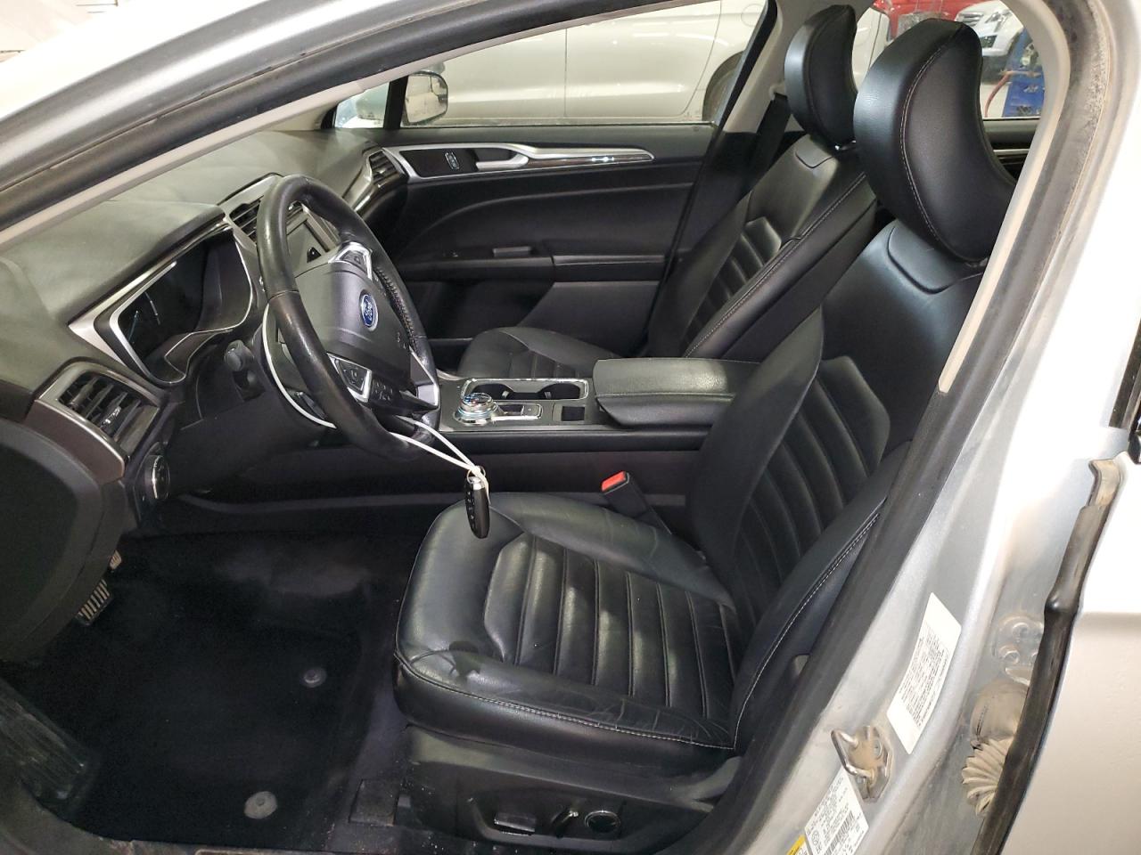 2017 Ford Fusion Se VIN: 3FA6P0T90HR127137 Lot: 69885645