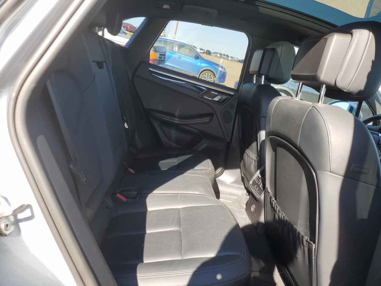 2023 Porsche Macan Base VIN: WP1AA2A51PLB21814 Lot: 70162885