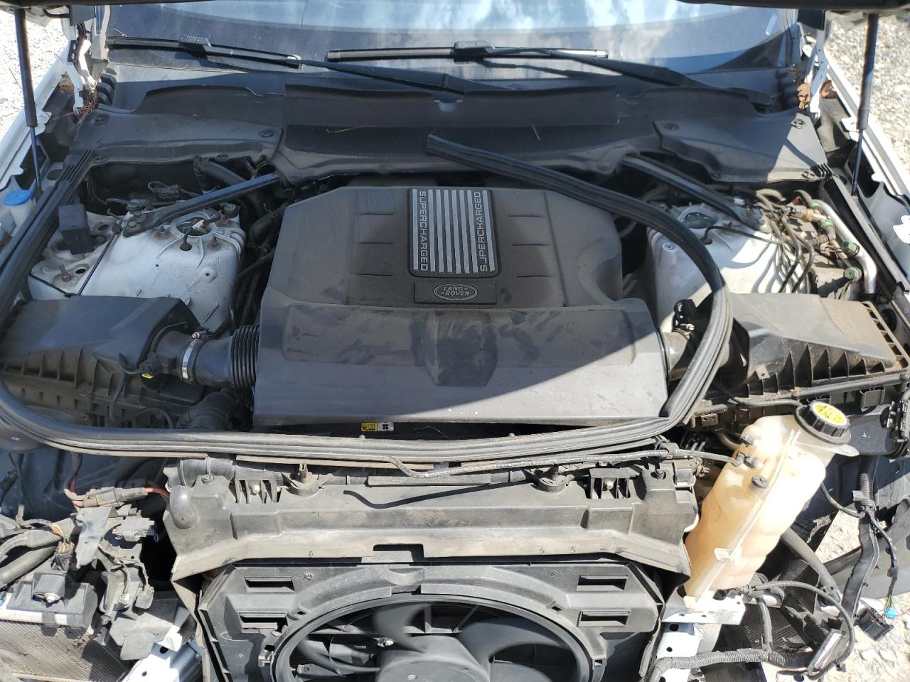 2020 Land Rover Discovery Landmark VIN: SALRU2RV8L2426641 Lot: 69403145