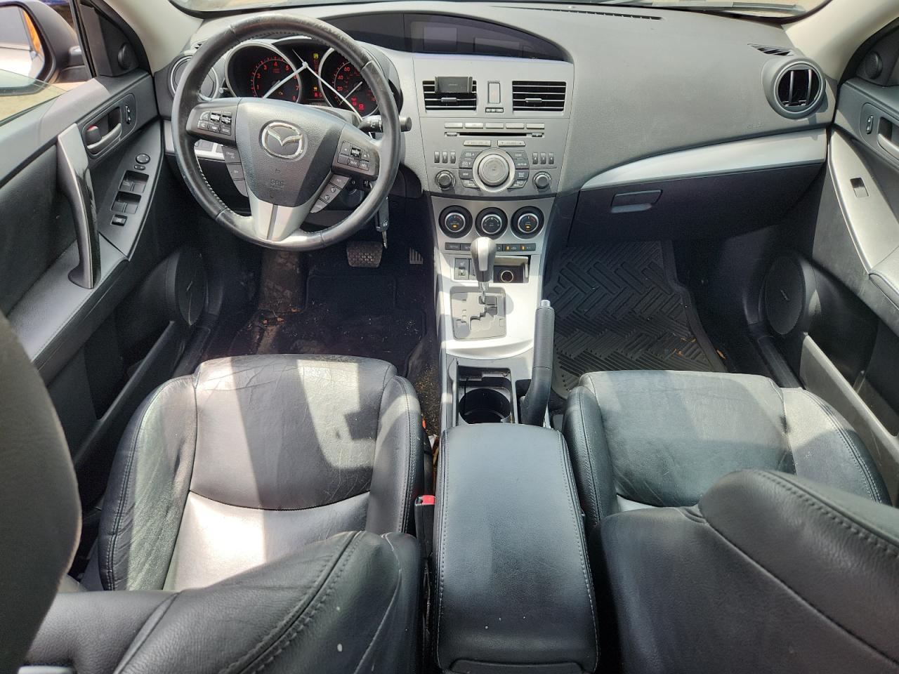 2010 Mazda 3 S VIN: JM1BL1S69A1149753 Lot: 68990815