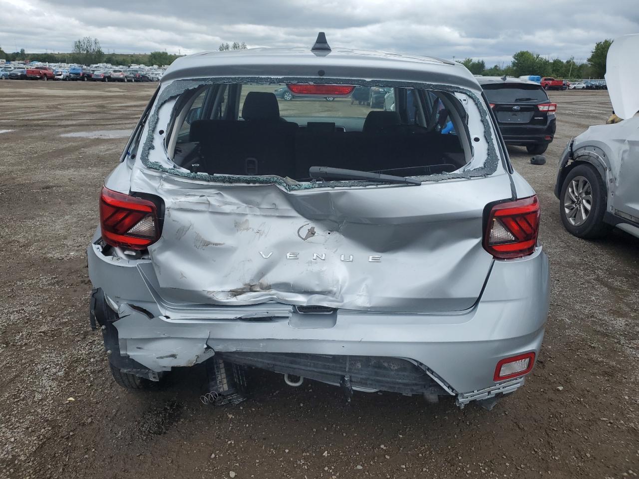 2021 Hyundai Venue Se VIN: KMHRB8A35MU075814 Lot: 69040815