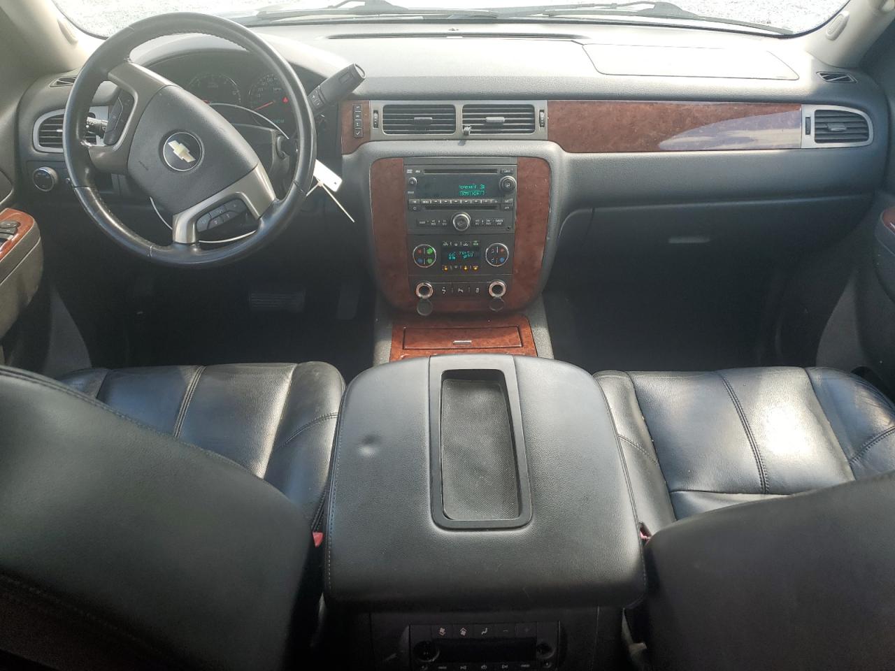 2012 Chevrolet Suburban C1500 Lt VIN: 1GNSCJE00CR101481 Lot: 69094655