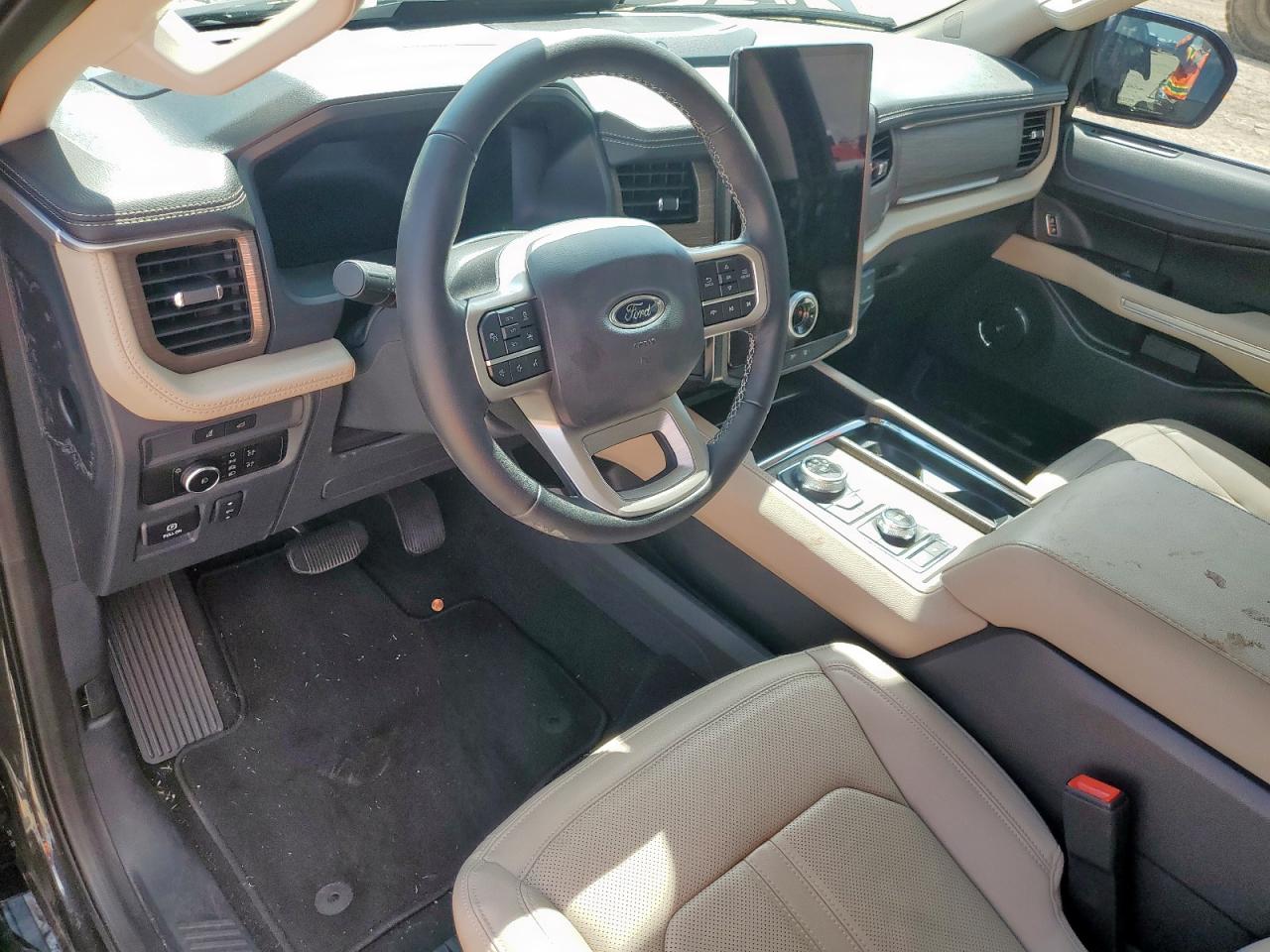 2024 Ford Expedition Limited VIN: 1FMJU2A84REA96056 Lot: 71032385