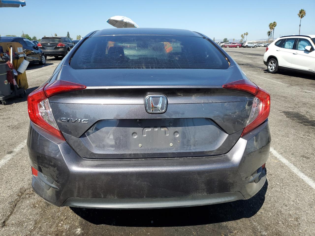 2018 Honda Civic Lx VIN: 2HGFC2F56JH501828 Lot: 70593425