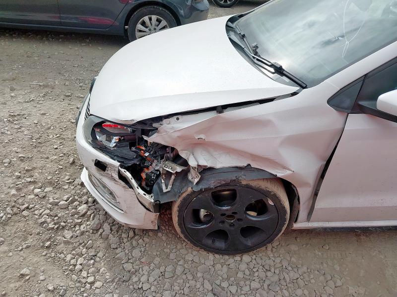 2011 VOLKSWAGEN POLO GTI S-A 180 