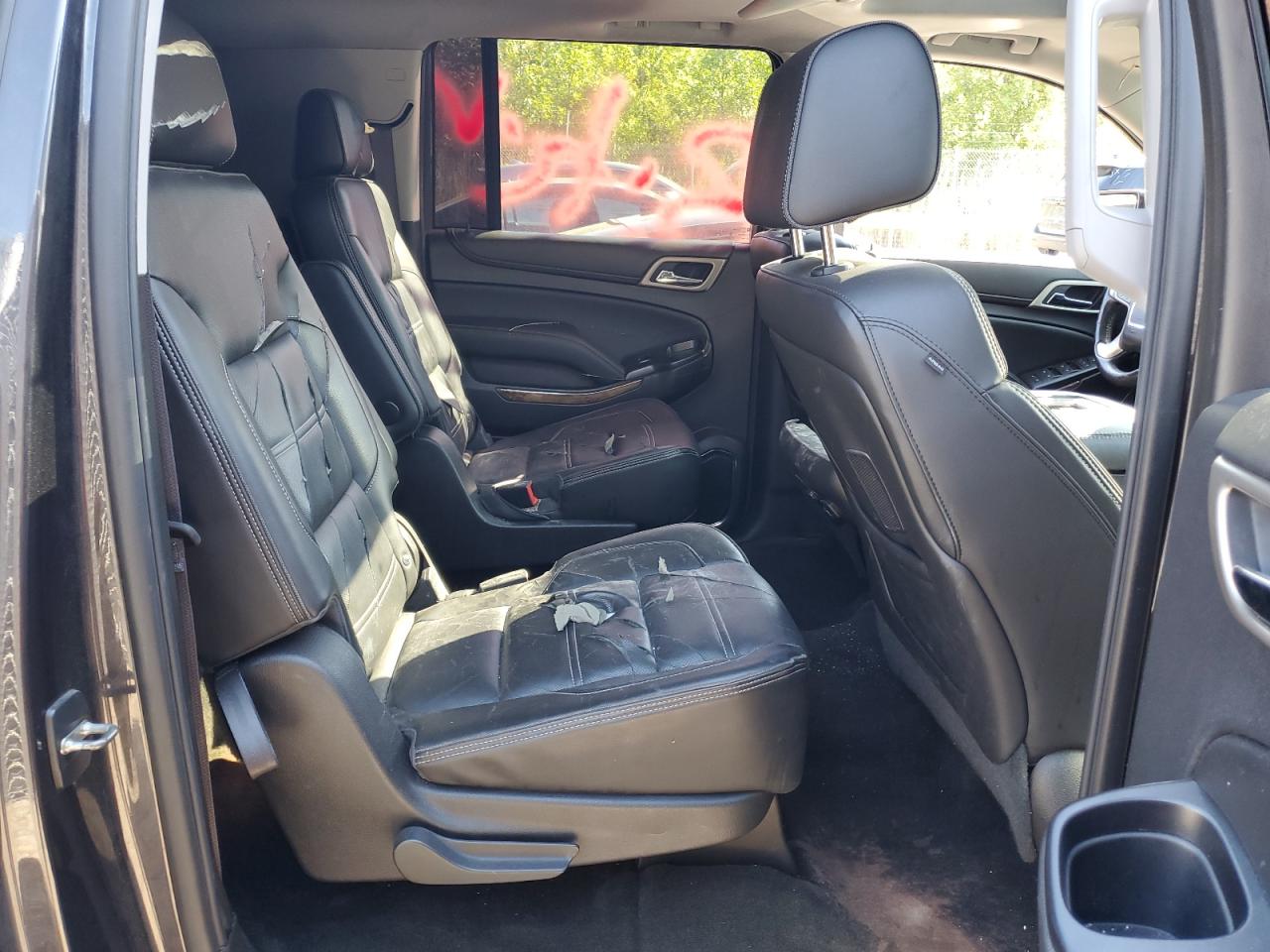 2015 GMC Yukon Xl Denali VIN: 1GKS2JKJ2FR716910 Lot: 70443295