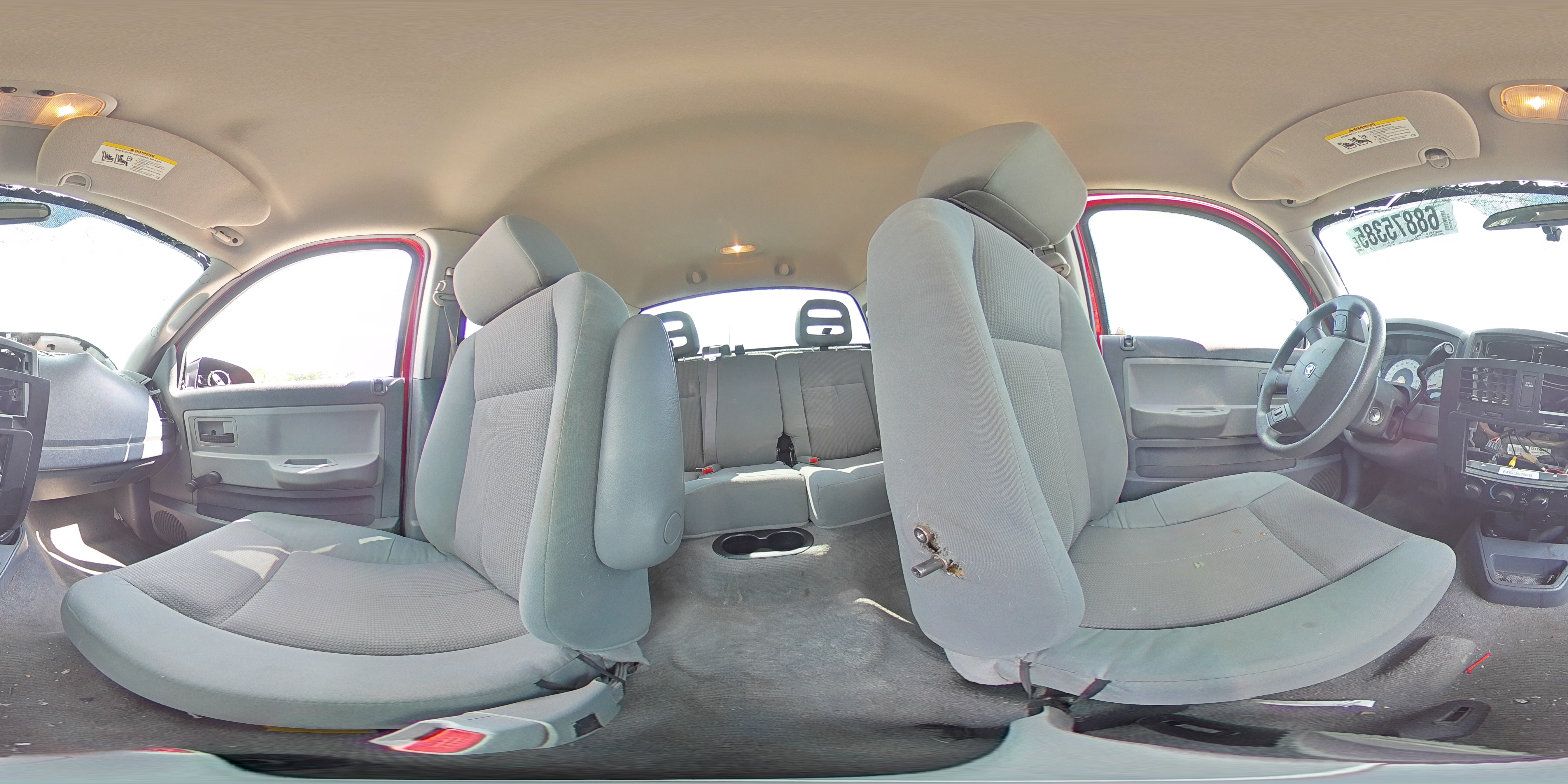 2005 Dodge Dakota Quad VIN: 1D7HW28K35S195158 Lot: 68875385