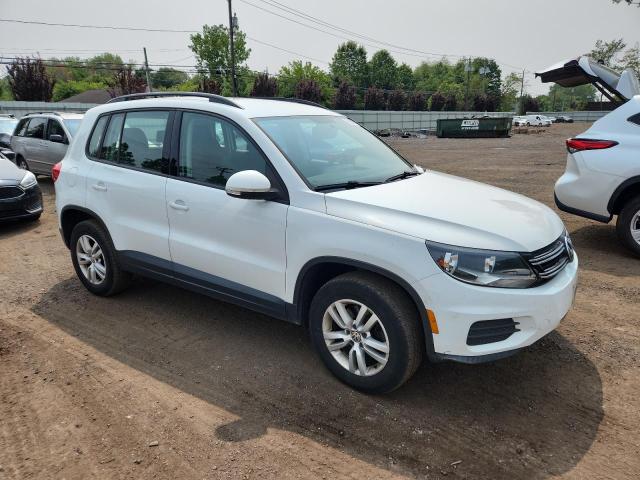  VOLKSWAGEN TIGUAN 2015 Biały