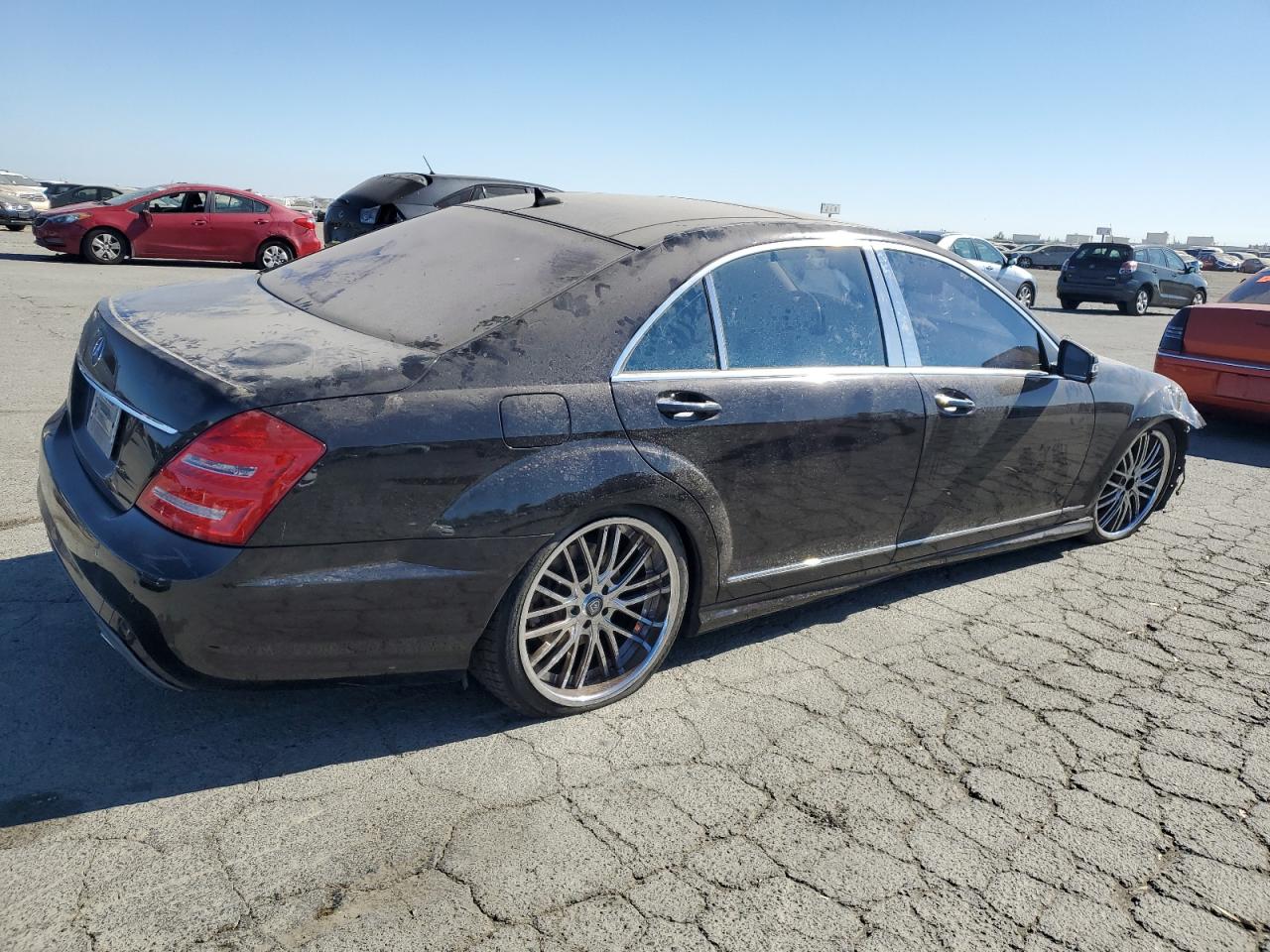 2011 Mercedes-Benz S 550 black sedan gas WDDNG7BB0BA395602 photo #4